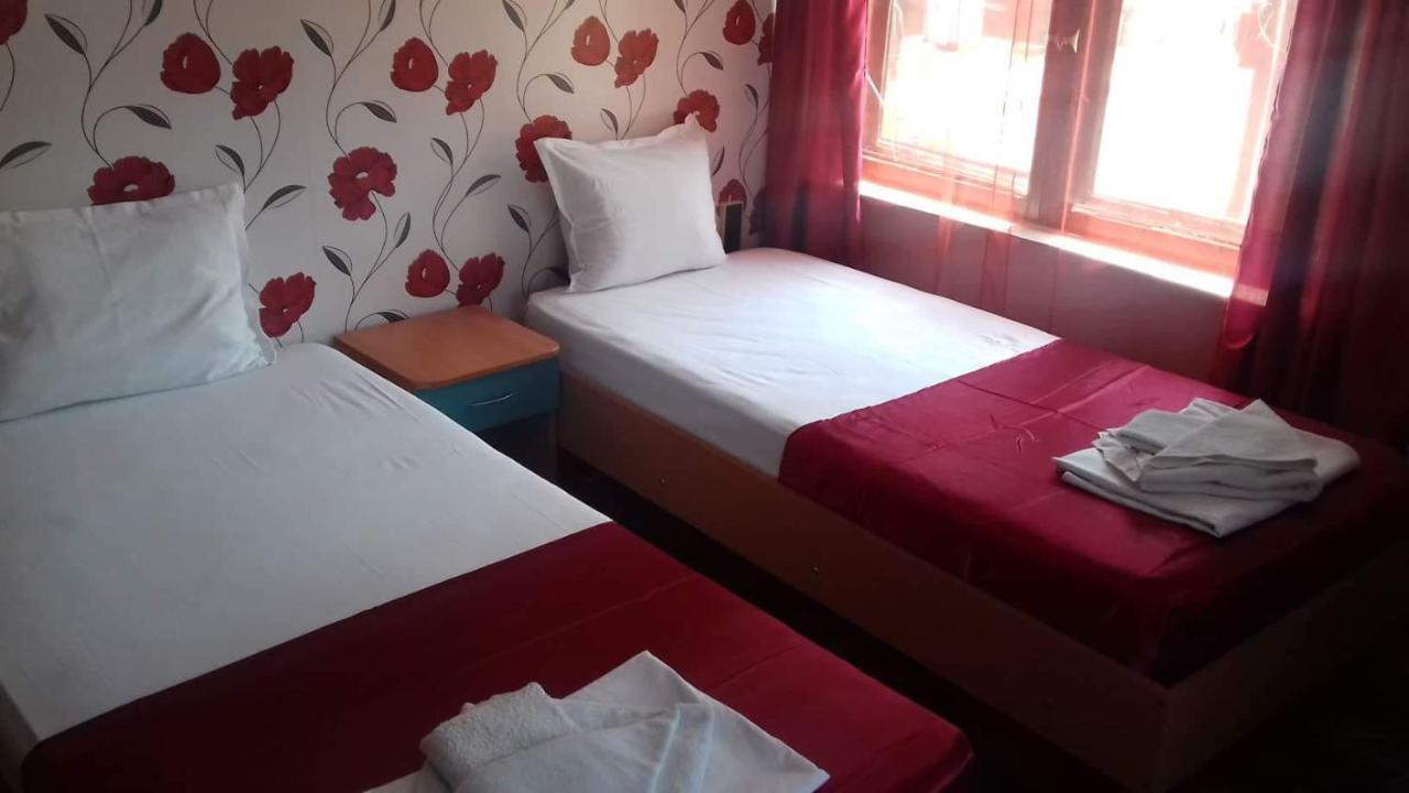 Iglika Hotel Yambol Bagian luar foto