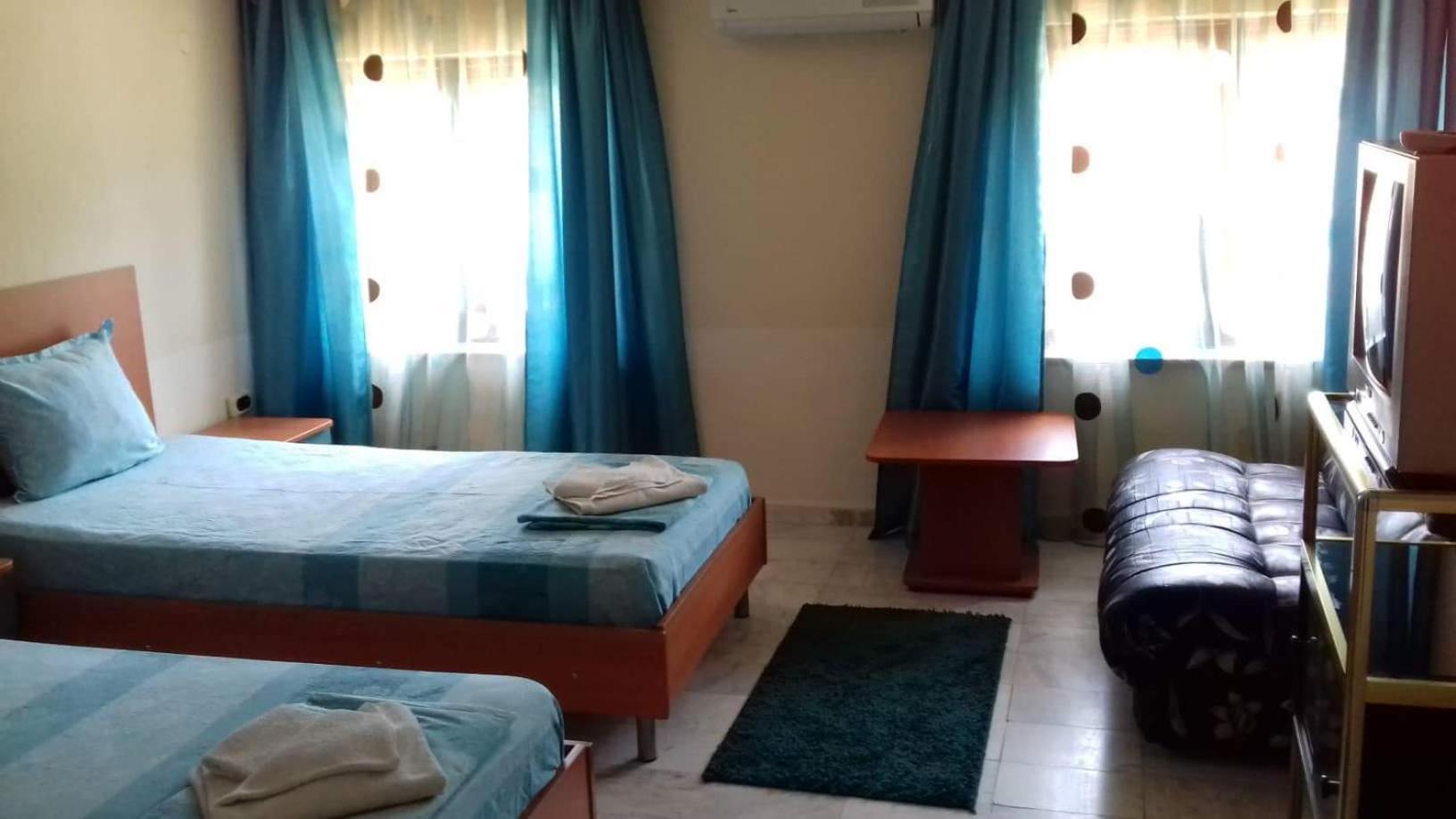 Iglika Hotel Yambol Ruang foto