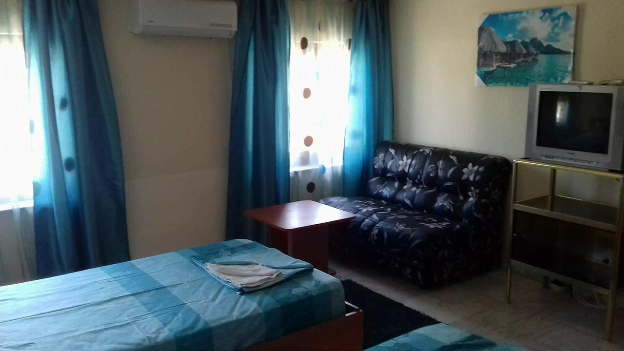 Iglika Hotel Yambol Bagian luar foto
